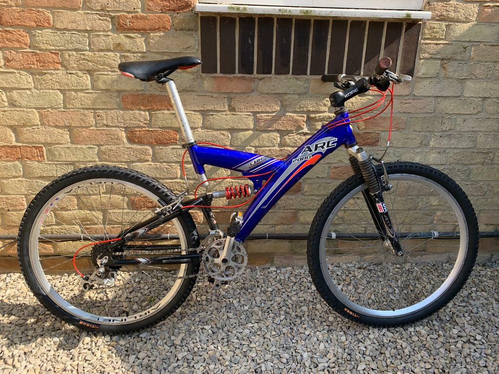 2000 full suspension bike